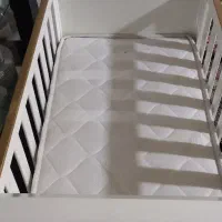 تخت گهواره ای ومیز تعویض کودک|تخت و صندلی بچه|مشهد, امیرآباد|دیوار