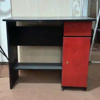 میز تحریر چوبی