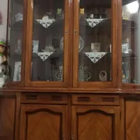 ویترین و بوفه و آیینه
