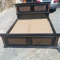 تخت دونفره