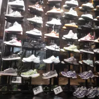 کتونی ۸۰۰ تومن