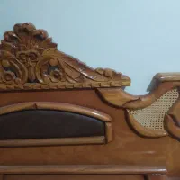 تخت خواب دو نفره و قاب عکس و تابلو|تخت و سرویس خواب|شیراز, ریشمک|دیوار