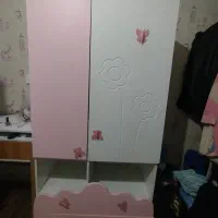 تخت و کمد کودک