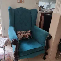 مبل همراه با میز وسط