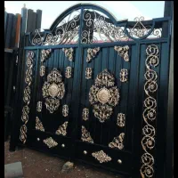 درب حیاط ویلا  طرح چوب فرفوژه