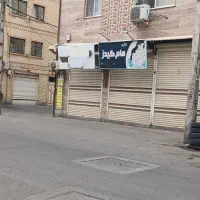 مغازه در ۱۳ ابان