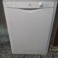 ماشین ظرفشویی INDESIT