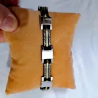 دستبنداستیل طرح ورساچی مردانه.کاملا سالم.