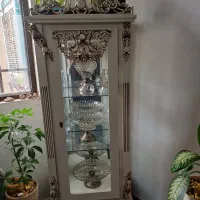 ویترین استخوانی تمیز در حد نو