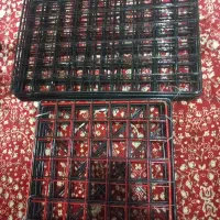 قفسه یا کتابخانه فلزی