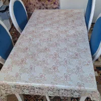 میز ناهارخوری چوبی