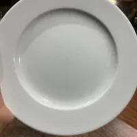 بشقاب پلوخوری و دیس تقدیس