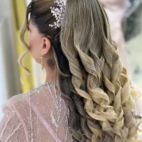 میکاپ و شنیونvip فقط ۷۰۰ به مدت محدود