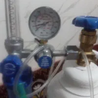 کپسول اکسیژن درحد شارژ داره