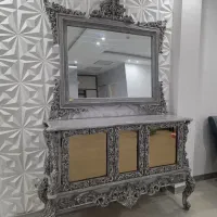 کنسول و آینه
