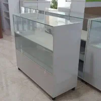 پیشخوان ویترین دکور3طبقه.شیشه8میل اندازه استاندارد|بوفه، ویترین، کنسول|نوشهر, |دیوار