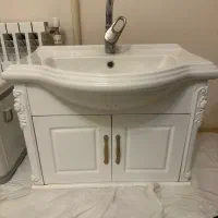 روشویی کابینتی با شیرآلات