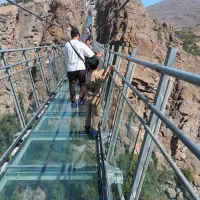 جوشکاری وخرده کاری انجام میشود