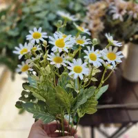 گل و برگ سبز مصنوعی