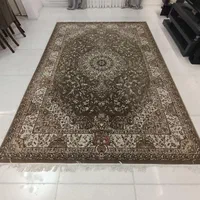 سه‌تخته فرش ۱۲ و ۹ نگین اصل مشهد|فرش|مشهد, هفت تیر (حافظ)|دیوار