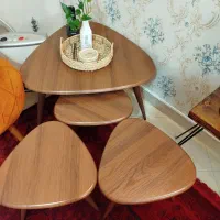 میز بزرگ با سه تا کوچیک