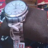 ساعتمردانهنیوفورس|ساعت|قم, لسانی|دیوار