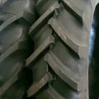 کشاورزی لاستیک عقب رومانی