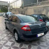 مگان1600cc مدل 88|خودرو سواری و وانت|شیراز, شیشه‌گری|دیوار