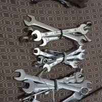 دنیای ابزار|ابزارآلات|رباط‌کریم, رباط‌کریم|دیوار