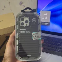 قاب یانگ کیت تروکار مشکی آیفون ۱۶ پرو و ۱۶ پرو مکس