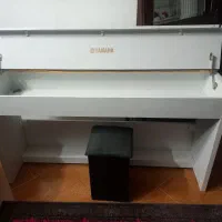کنسول پیانو یاماها|پیانو، کیبورد، آکاردئون|مشهد, اقبال|دیوار