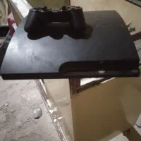 یک دستگاه پلی استیشن۳سونی(PS3)