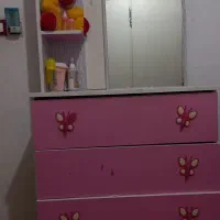 کمدبچه ودراورچهارکشوبااینه|اسباب و اثاث بچه|زنجان, |دیوار