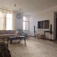 منزل-ویلایی-سر-دو-نبش-یک-طبقه-دربست-300-متر