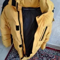 کاپشن ودستکش کوهنوردی و پاپوش کوهنودی