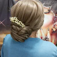 آموزش و خدمات ارایشگری با قیمت مناسب|خدمات آرایشگری و زیبایی|نجف‌آباد, امام خمینی|دیوار