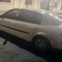 رنو مگان 2000