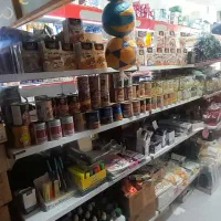 قفسه فروشگاهی وسط