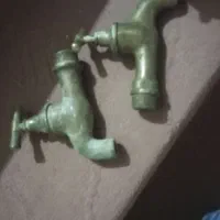 شیر قدیمی برنجی با پنج قلم دیگه