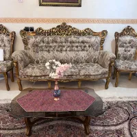 مبل سلطنتی به همراه میز وسط و عسلی|مبلمان خانگی و میز عسلی|اهواز, ۲۴ متری|دیوار