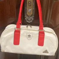 کیف و کفش چرم سفید