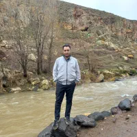 نظافت‌راه‌پله ساختمان‌انجام‌میدم