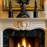 مجسمه و شمعدان برنز سرخپوست