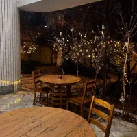 واگذاری-کافی-شاپ-وکیل-اباد