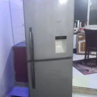 یخچال آیسان سالم ب زمانت