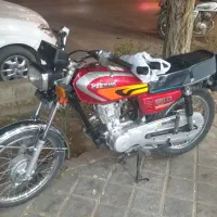 موتور ۱۲۵ کاربرات مدل ۹۵ در حد صفر خشک