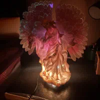 مجسمه متحرک چراغ دار