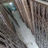 حفاظ درب آکاردئونی محافظ درب آکاردئونی|مصالح و تجهیزات ساختمان|کرج, گوهردشت|دیوار