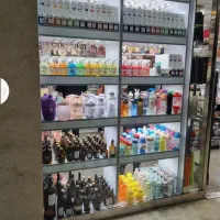 استخدام فروشنده در کوروش مال با حقوق ۴۰میلیون