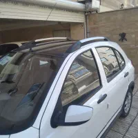 خودرو کوییک ار سیاه سفید